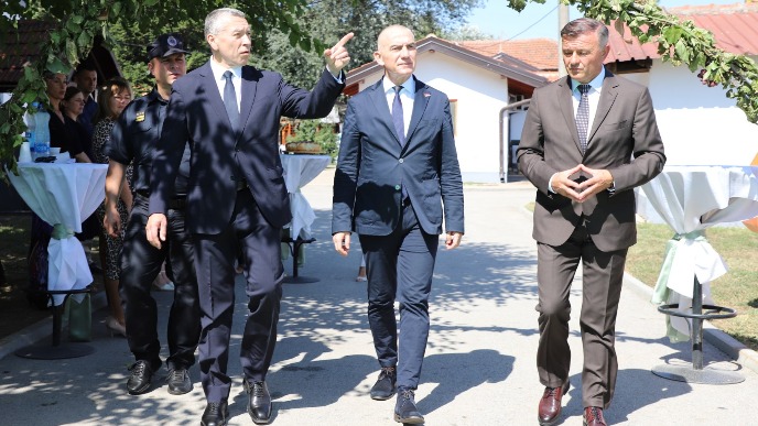 Osuđenici kao imitatori